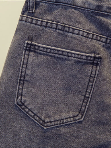 Plus Size Women's Denim Shorts For Women - Image 5
