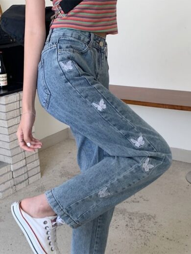 Women's Loose All-match Butterfly Embroidered Straight Jeans - Image 7